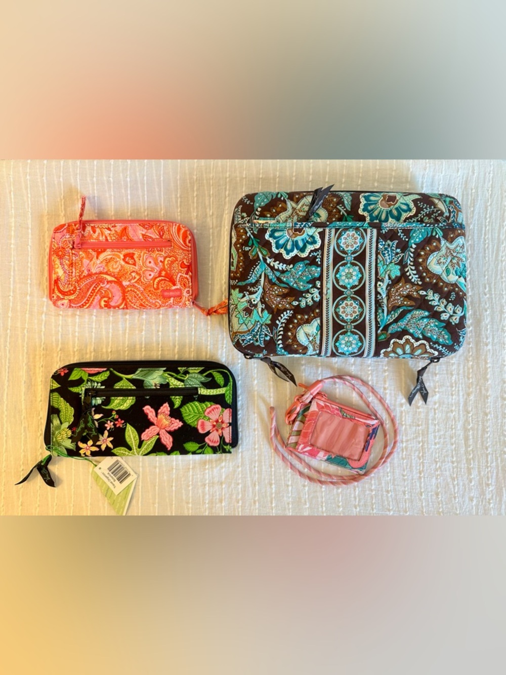 Vera Bradley LOT 4 items - travel wallet is NWT